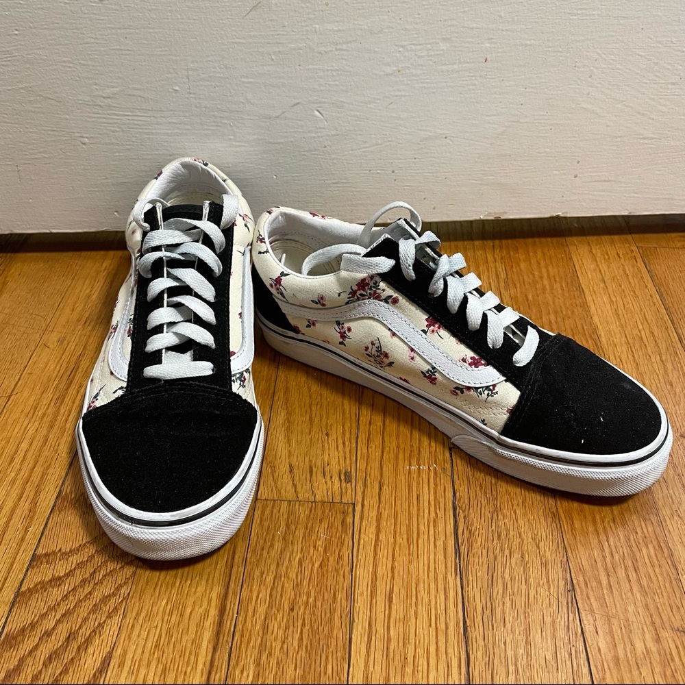 Vans low tops